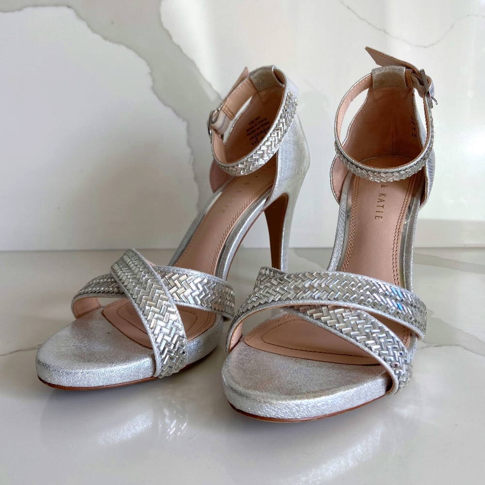 KELLY & KATIE CELIAH RHINESTONE PLATFORM SANDALS METALLIC WEDDING PROM BRIDAL